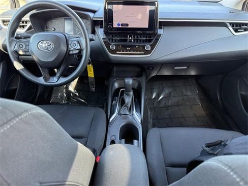 Used 2024 Toyota Corolla LE image 11