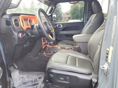 Certified 2025 Jeep Gladiator Mojave AWD/4WD image 7