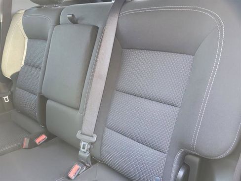 Used 2024 GMC Terrain SLE image 6