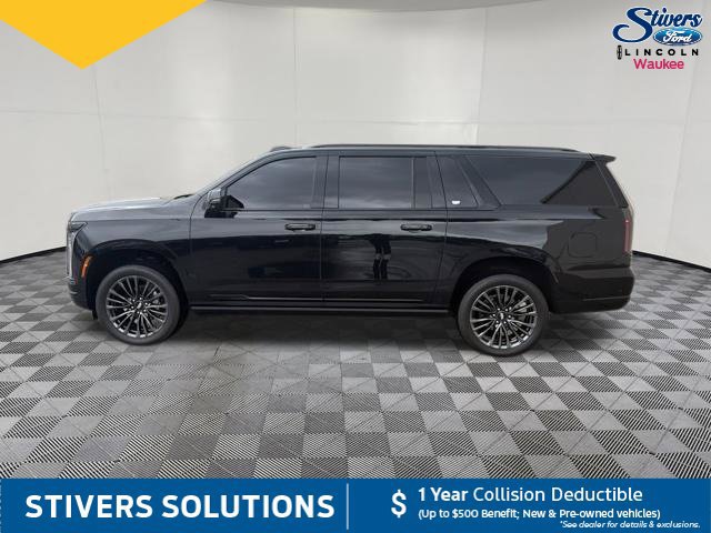 Used 2025 Cadillac Escalade ESV Sport Platinum AWD/4WD image 11