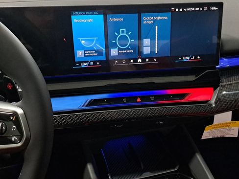 New 2027 BMW M5 Touring AWD/4WD image 16