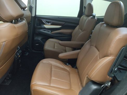 Used 2019 Subaru Ascent Touring w/ Popular Package #2A image 18