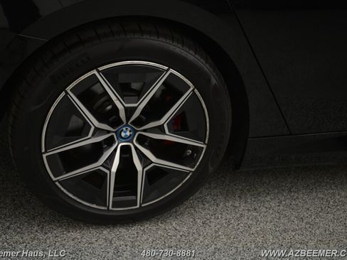Used 2024 BMW i5 M60 w/ Premium Package AWD/4WD image 40