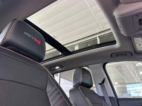 Used 2024 GMC Terrain AT4 w/ Tech Package image 17