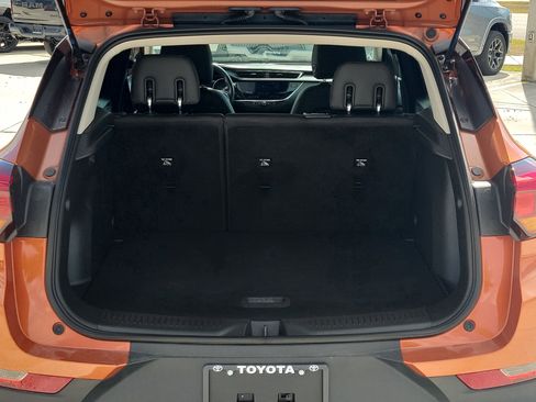 Used 2023 Buick Encore GX Preferred image 12