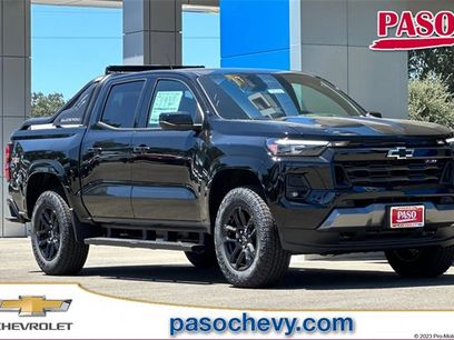 New 2025 Chevrolet Colorado Z71 w/ Midnight Edition