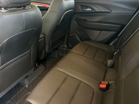 Used 2024 Chevrolet TrailBlazer RS w/ Convenience Package FWD image 10