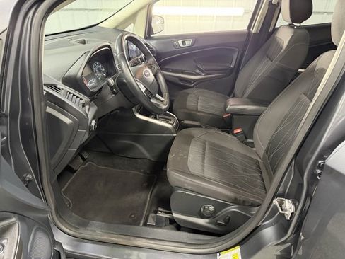 Used 2019 Ford EcoSport SE image 11