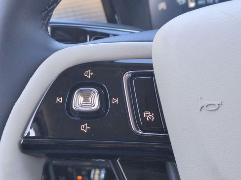 New 2026 Lincoln Corsair Premiere image 25