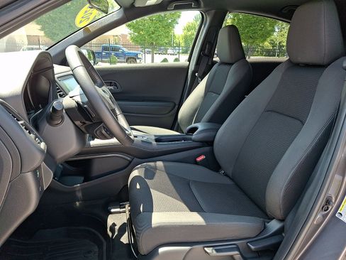 Used 2022 Honda HR-V Sport image 13