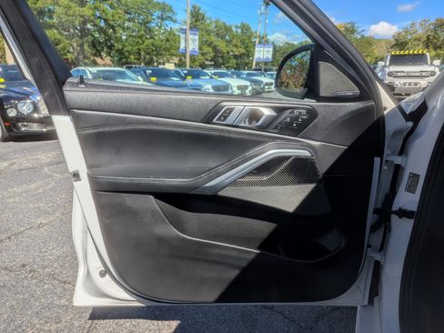 Used 2023 BMW X6 M50i w/ Executive Package image 11