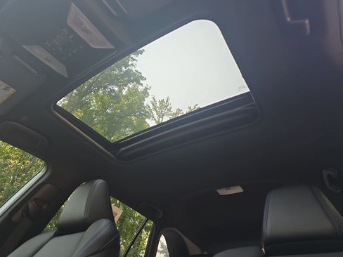 Certified 2024 Toyota RAV4 XSE AWD/4WD image 27