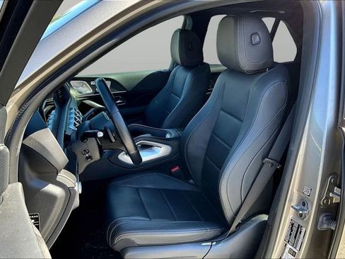 Used 2023 Mercedes-Benz GLE 350 4MATIC image 11