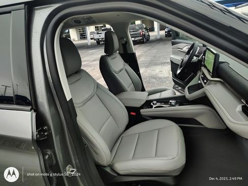 New 2026 Ford Explorer Active w/ Active Comfort Package image 23