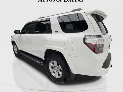 Used 2021 Toyota 4Runner SR5 Premium w/ Moonroof Package image 9