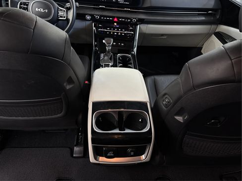 Used 2024 Kia Carnival SX FWD image 22