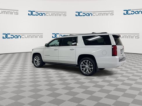 Used 2020 Chevrolet Suburban Premier w/ Premier Plus Edition image 6
