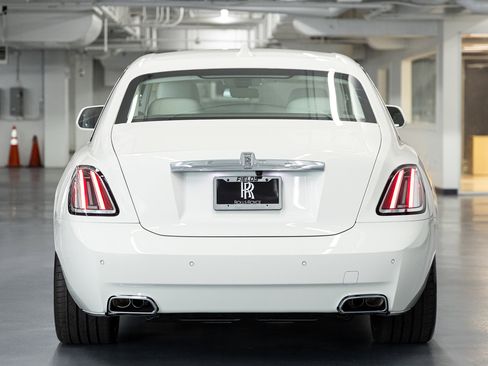 New 2026 Rolls-Royce Ghost AWD/4WD image 4
