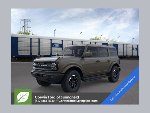 New 2026 Ford Bronco Outer Banks image 1