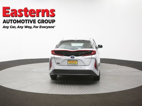 Used 2018 Toyota Prius Prime Advanced FWD image 35