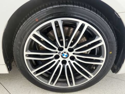 Used 2018 BMW 530e w/ M Sport Package 2 RWD image 80