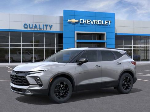 New 2025 Chevrolet Blazer LT w/ Midnight/Sport Edition image 2