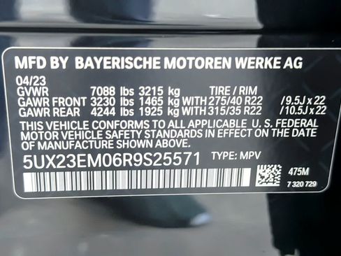 Used 2024 BMW X7 xDrive40i w/ M Sport Package AWD/4WD image 30