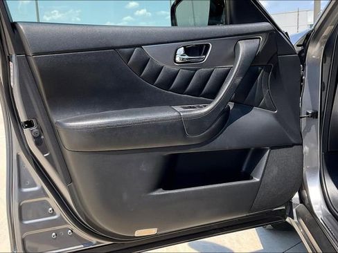 Used 2014 INFINITI QX70 2WD image 28