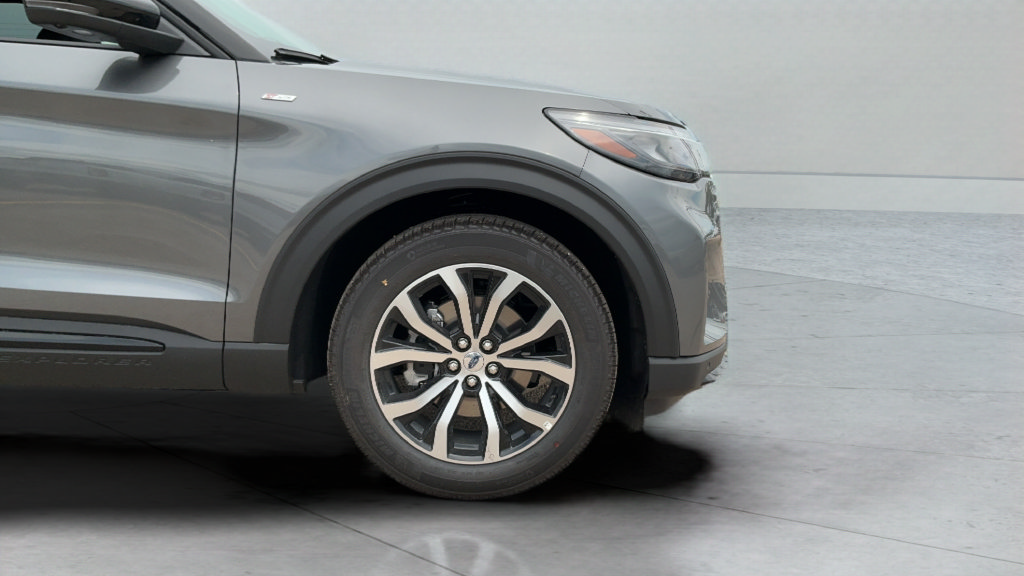 New 2026 Ford Explorer ST-Line RWD image 26