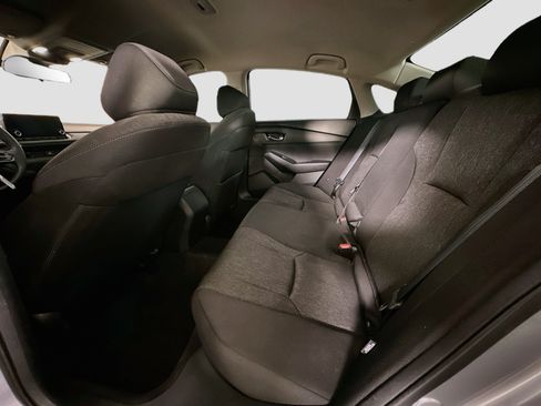 Used 2023 Honda Accord LX image 25