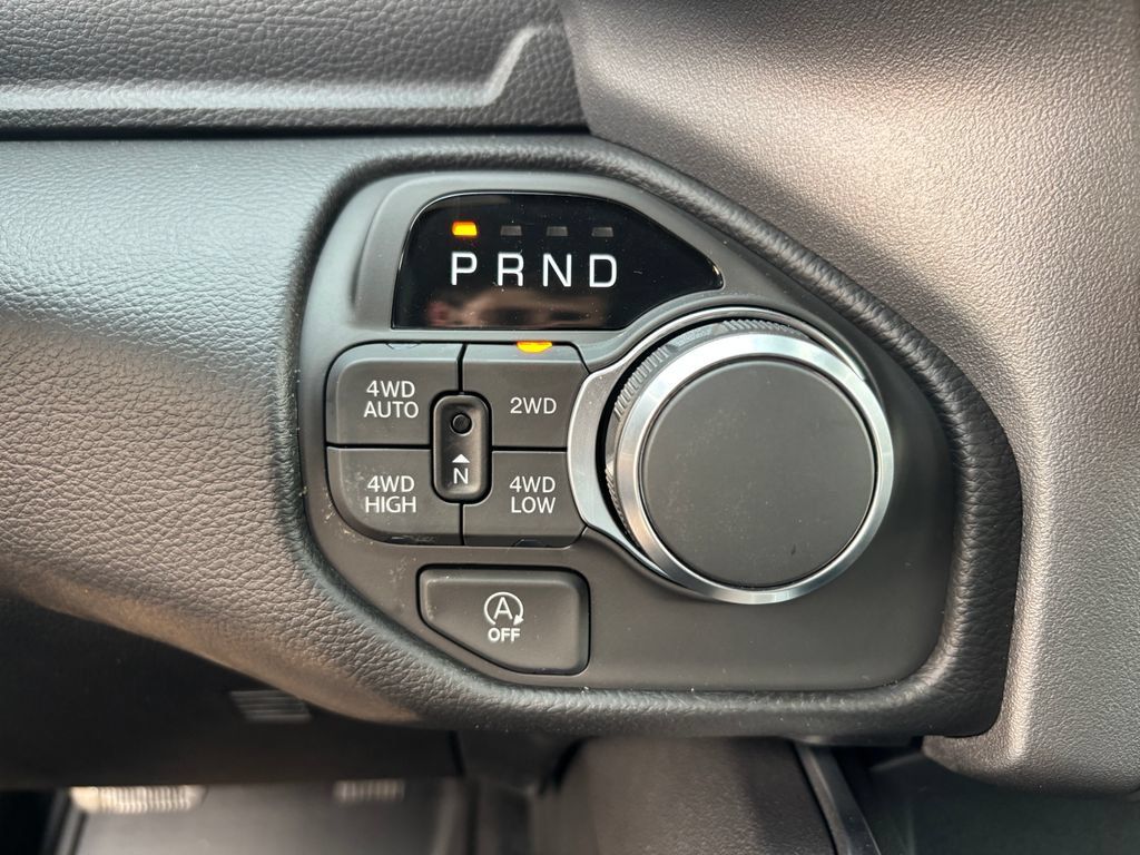 Used 2026 RAM 1500 Big Horn AWD/4WD image 9
