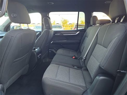 Certified 2025 GMC Acadia Elevation image 16