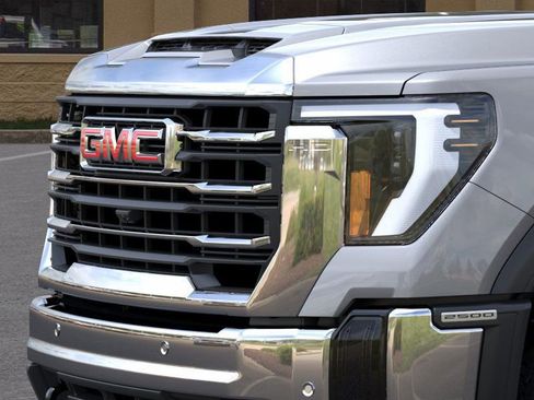 New 2026 GMC Sierra 2500 SLE w/ SLE Value Package; AWD/4WD image 15