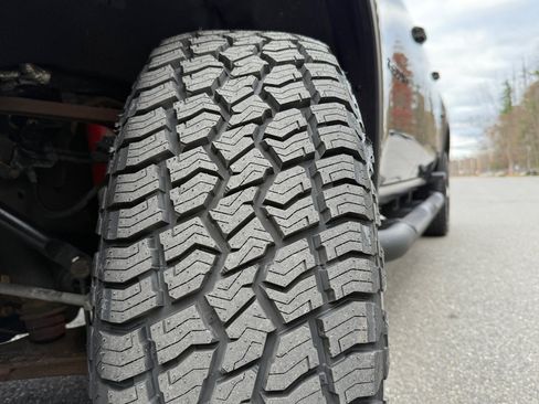 Used 2022 Chevrolet Silverado 2500 LTZ w/ LTZ Plus Package image 8