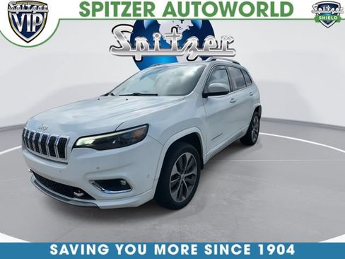 Used 2019 Jeep Cherokee Overland w/ Technology Group AWD/4WD image 4