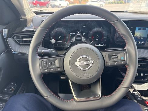 New 2025 Nissan Kicks SR AWD/4WD image 20