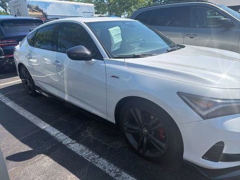 Used 2024 Acura Integra A-Spec FWD image 12