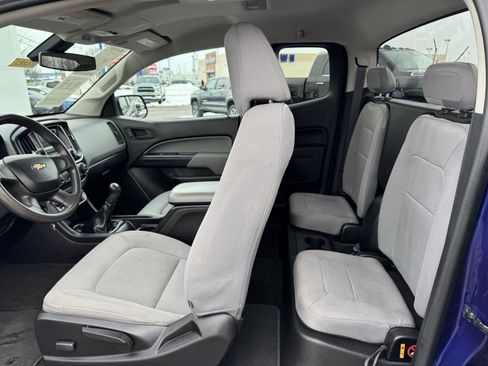 Used 2017 Chevrolet Colorado W/T image 7