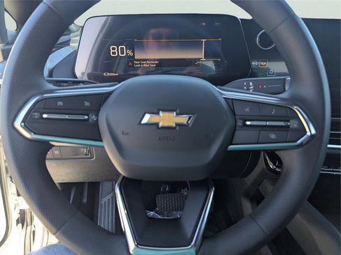 New 2026 Chevrolet Equinox EV LT image 23