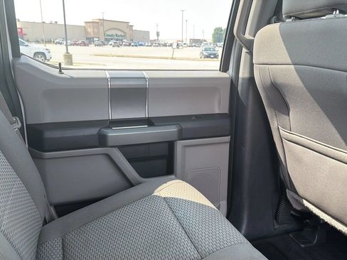 Used 2017 Ford F150 XLT w/ Equipment Group 302A Luxury AWD/4WD image 41