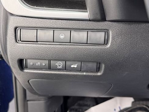 Certified 2026 Nissan Rogue SV w/ Cold Weather Package AWD/4WD image 34