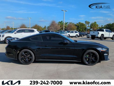 Used 2022 Ford Mustang GT w/ Black Accent Package image 4