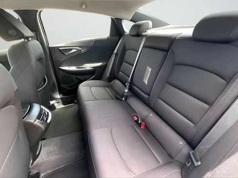 Used 2024 Chevrolet Malibu LT FWD image 19