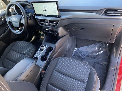 New 2026 Ford Escape Active w/ Active Premium Tech Pack FWD image 11