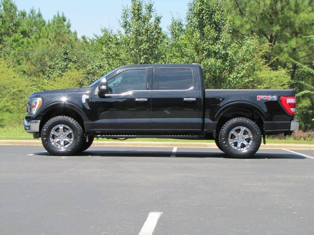 Used 2022 Ford F150 Lariat AWD/4WD image 5