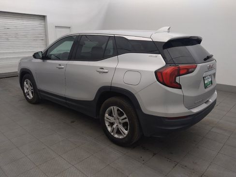 Used 2020 GMC Terrain SLE FWD image 3