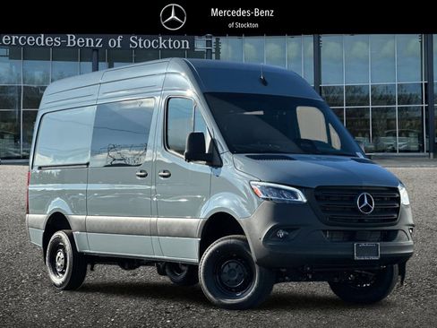 New 2026 Mercedes-Benz Sprinter 2500 image 1