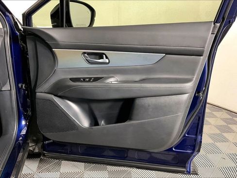 Certified 2025 Nissan Murano SL AWD/4WD image 24
