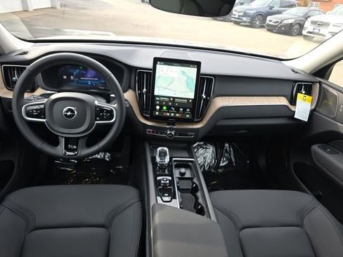 New 2026 Volvo XC60 B5 Plus w/ Climate Package AWD/4WD image 21
