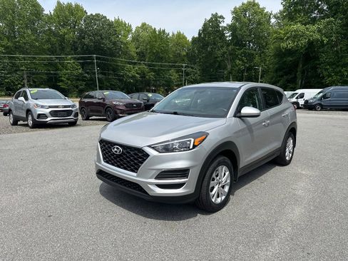 Used 2021 Hyundai Tucson SE FWD image 3